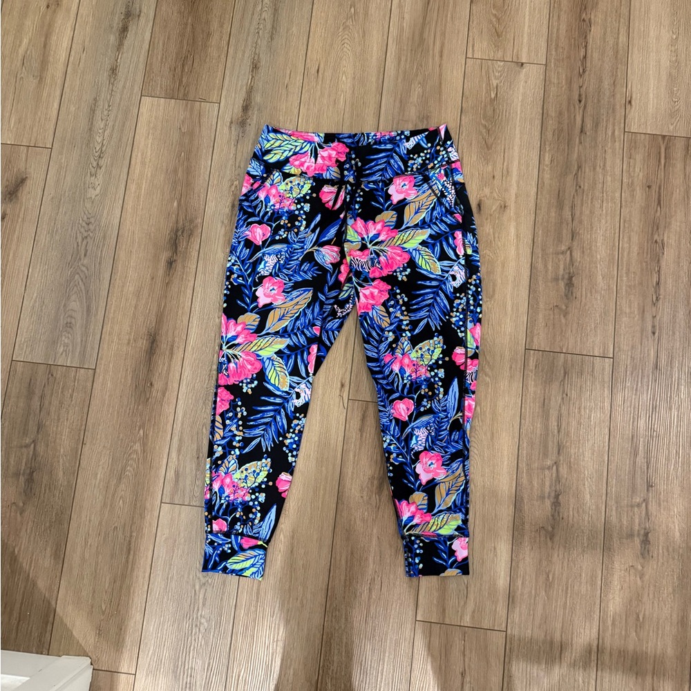 Lilly Pulitzer - Women’s XL - EUC - Island Mid Rise 28" Women's Golf Pants